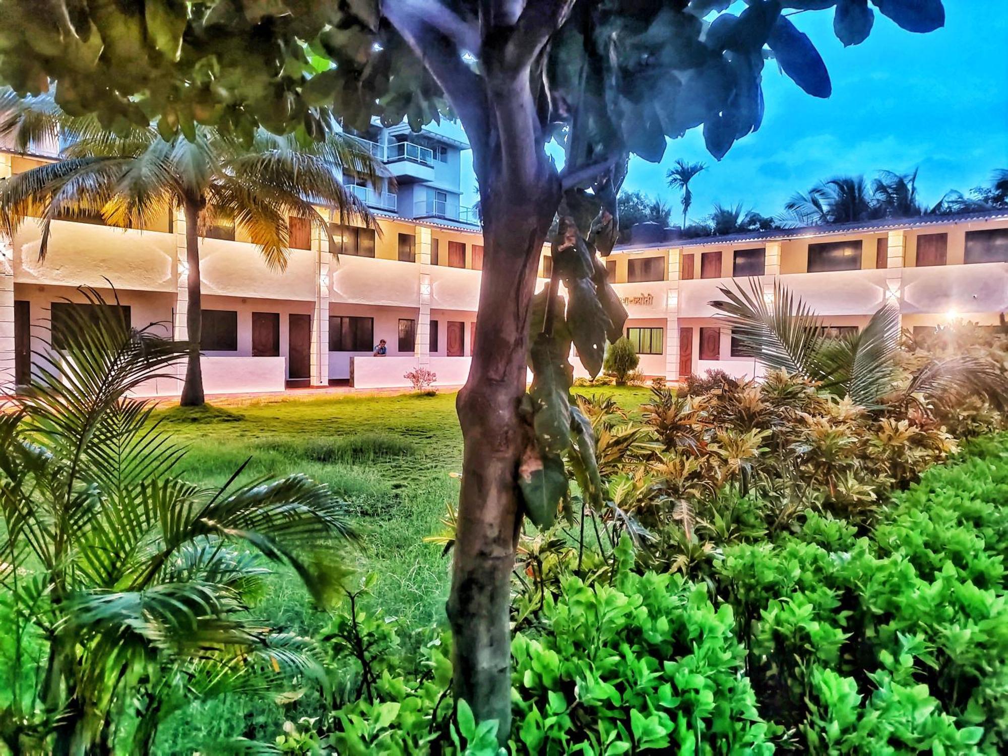 Opulence Resort Awas Alibaug 알리바그 외부 사진